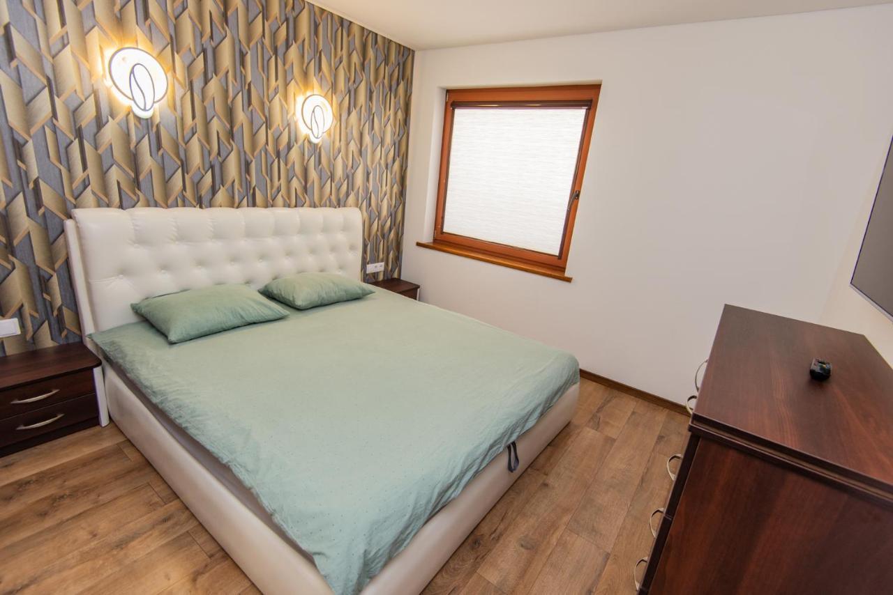 Apartamentai Pas Kaju Senamiestyje Salia Botanikos Parko Palanga Esterno foto